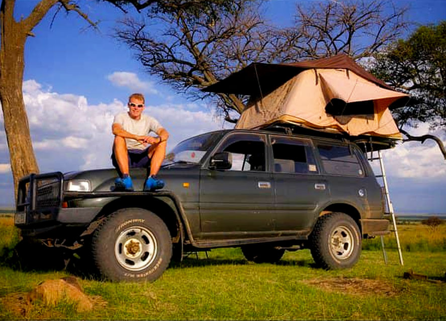 Land Cruiser with a rooftop tent